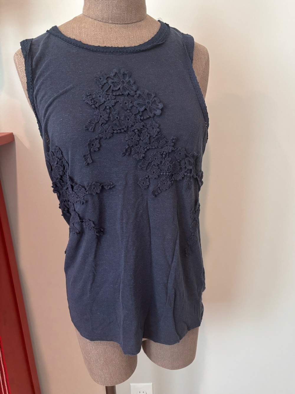 NWOT Sundance blue knit tee with label M